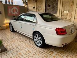 ام جي 750